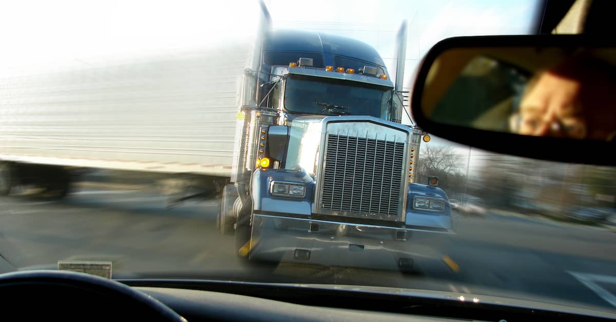 a driver's view of an oncoming commercial truck - Roberts Wilson, P.A.